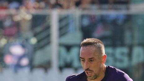 RIBERY, Ieri sera in centro sulla Ferrari di Thereau