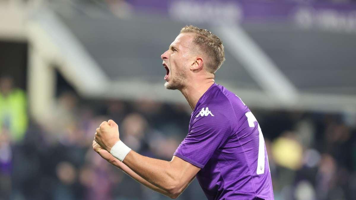 FIO-SIV 1-0, Barak di sinistro sigla il vantaggio viola