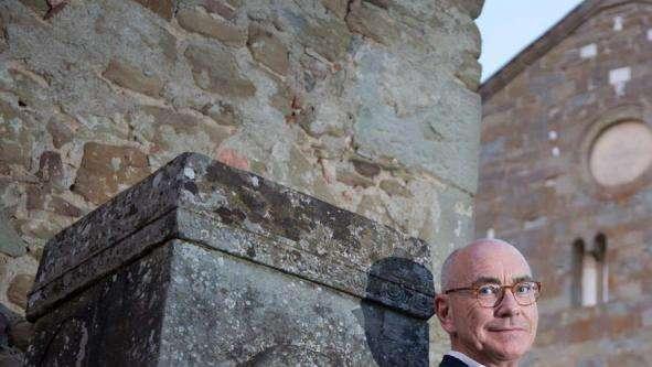 CINQUE GIOCATORI FORTI E AUMENTO DEL MONTE INGAGGI PER IL RILANCIO. DELLA VALLE PIÙ RICCO CON ITALO E I DIRITTI TV. VENGO O NON VENGO? I DUBBI DI ADV. CON LA JUVE NIENTE DA PERDERE. PIOLI, REBUS DIFESA. BADELJ HA DECISO: VA VIA