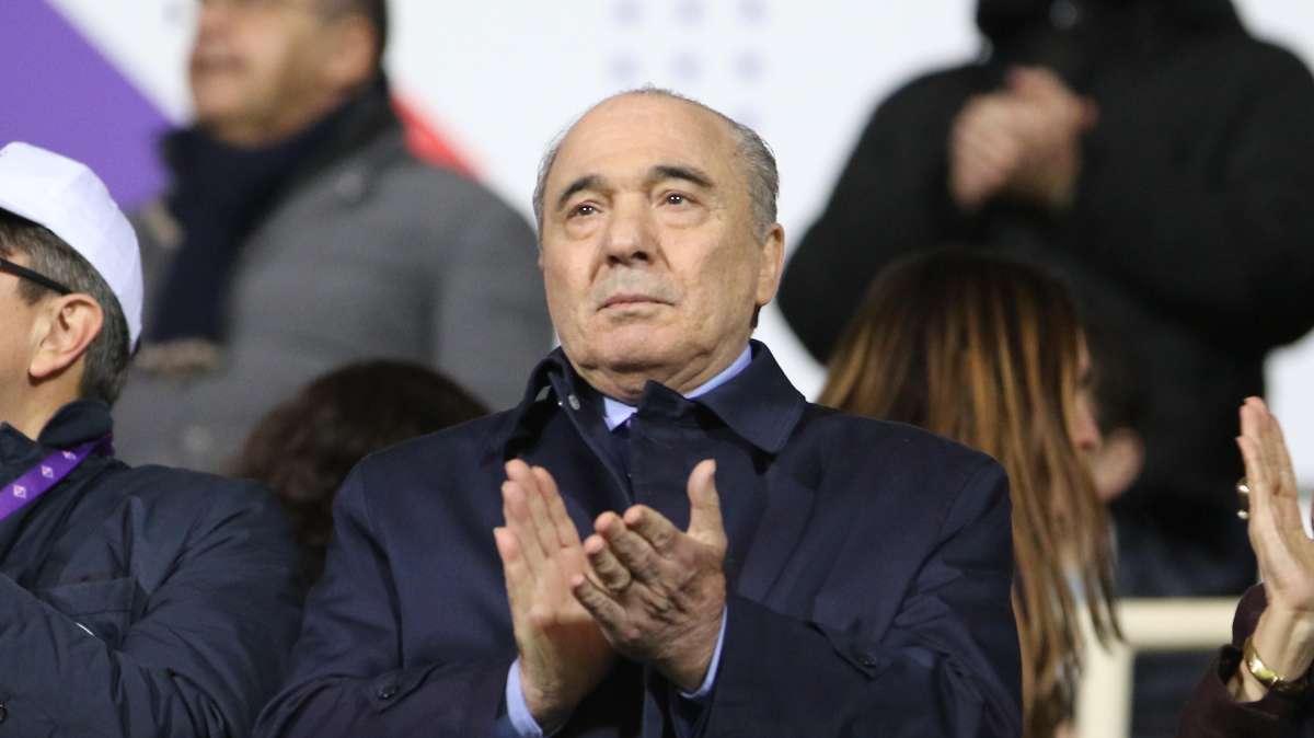 COMMISSO: "CHI CRITICA PENSA DI FARMI FUORI MA IO SONO DIVERSO E NON CAMBIERÒ IDEA"