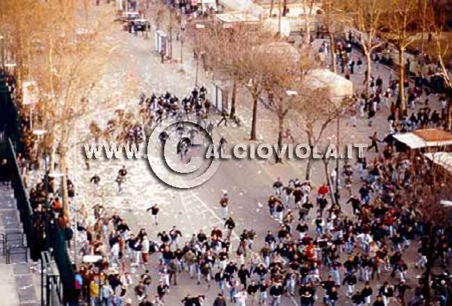 SPECIALE FV: FIRENZE PIAZZA VIOLENTA? I tifosi dicono "no"