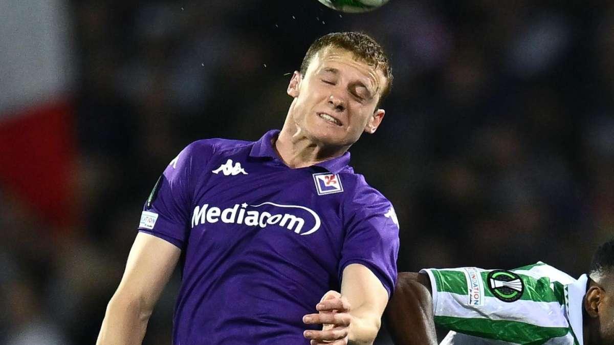 Comuzzo tra il no all'Arabia e il possibile inserimento del Milan. Nicolussi-Lindelof, il punto