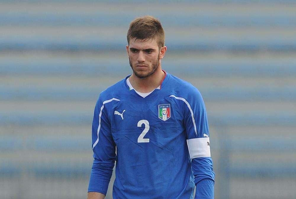 OBIETTIVI VIOLA, Il Newcastle su Santon