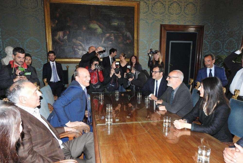STADIO ROMA, Raggi: "Progetto Tor Di Valle va avanti"