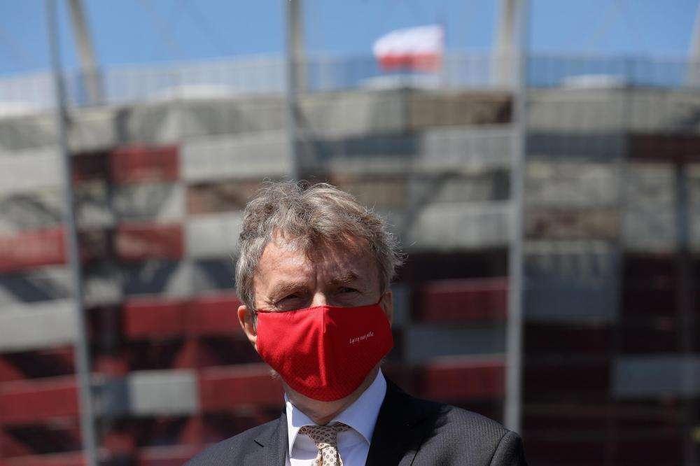 BONIEK, Fair-play Uefa? Basta club che fanno debiti