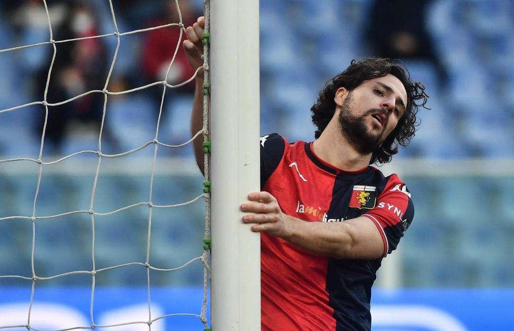 GENOA, Destro, Sirigu, Masiello e Marchetti ai saluti