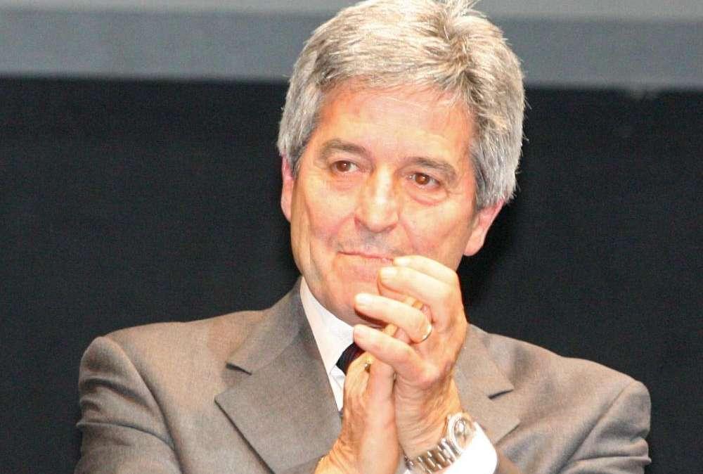 DE SISTI, Ci penserei bene prima di cedere Mutu