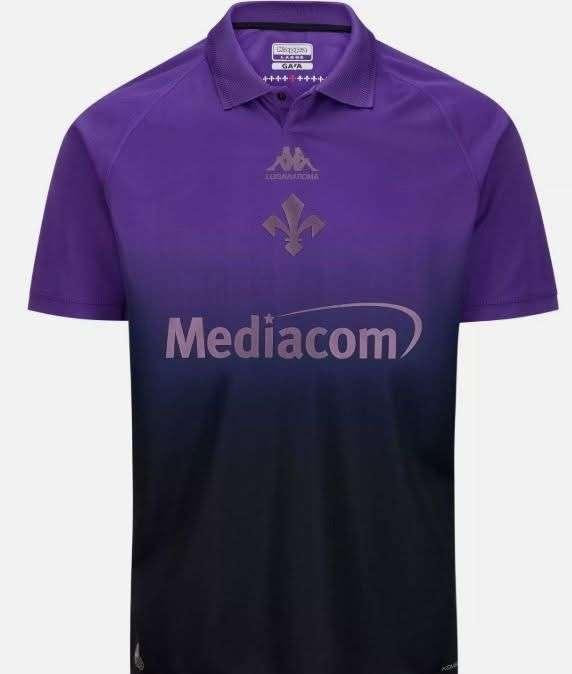 Quarta maglia Fiorentina, ecco le immagini. Debutterà in Fiorentina-Genoa