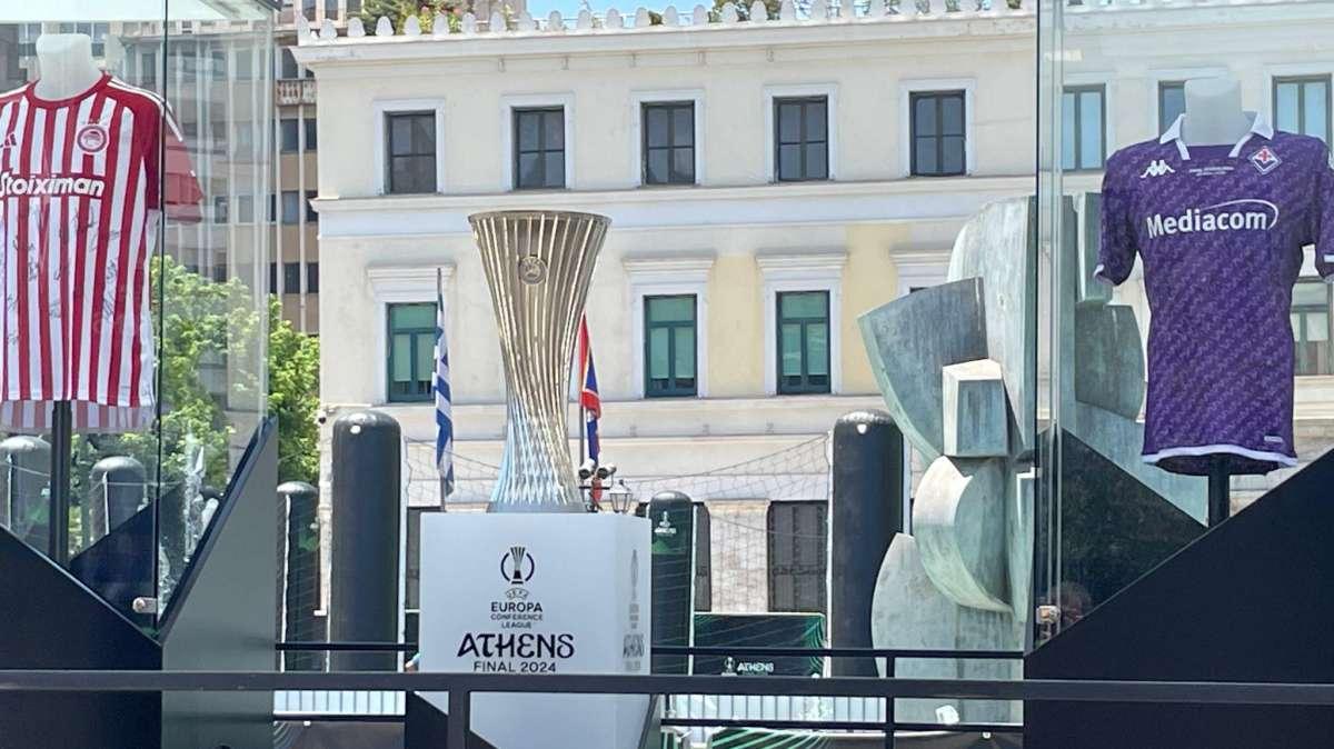 FOTO-VIDEO FV, ATENE PRONTA AD ACCOGLIERE I TIFOSI, VIA AL FAN FESTIVAL