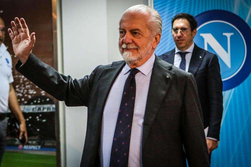 ADL, Almeno 20 candidature per la panchina del Napoli