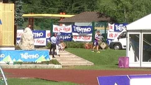 MOENA, ADV e Renzi arrivano al campo sportivo
