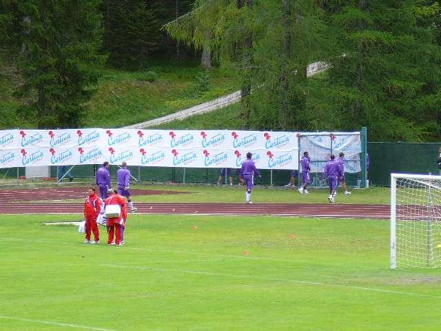 CORTINA, Sgambata nel bosco per i viola