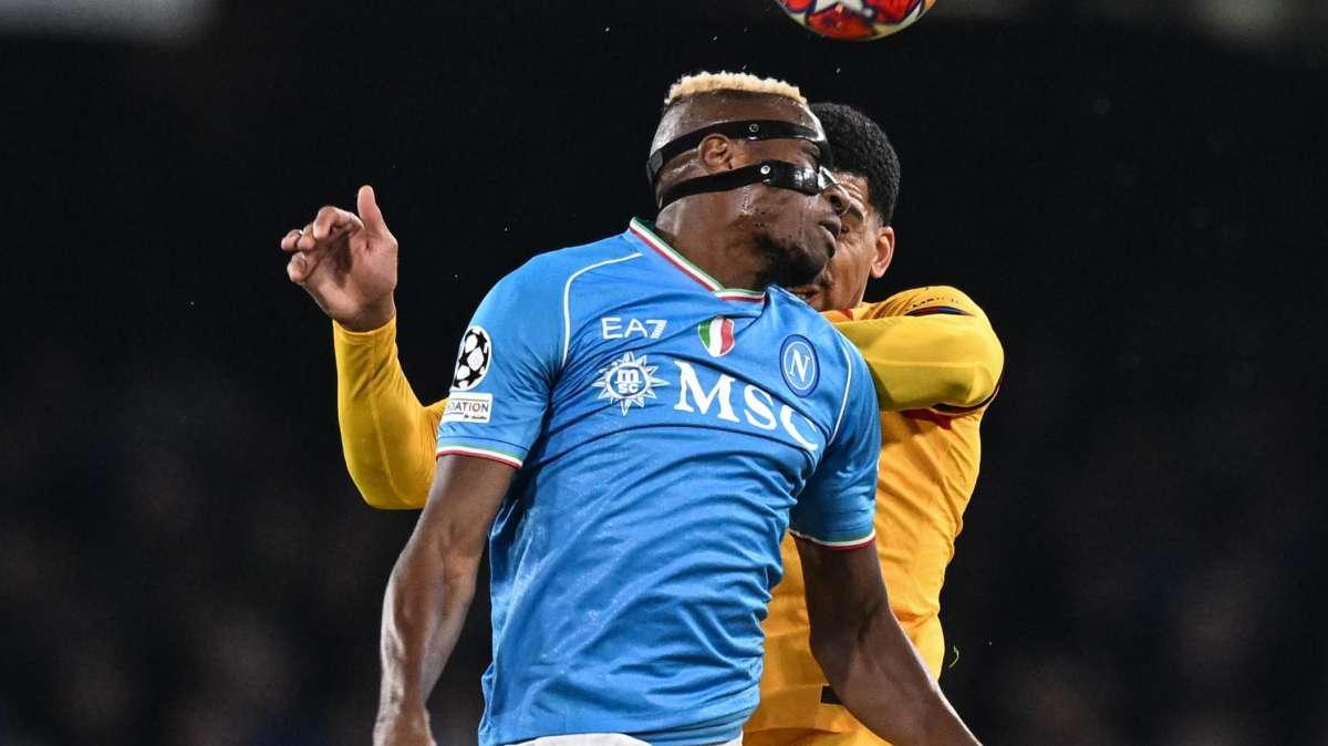CHAMPIONS, Napoli-Barcellona è 1-1. Segna Osimhen
