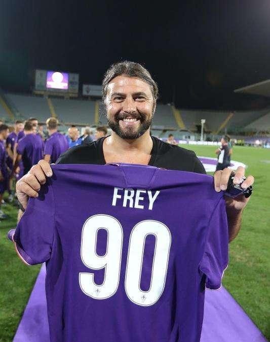 FREY, Grande Viola, chissà come si gode a Firenze