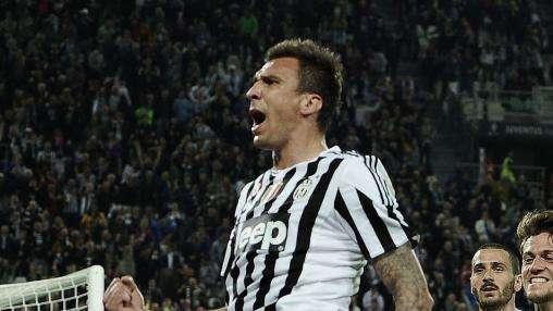 FIO-JUV 0-1, Mandzukic porta avanti i bianconeri