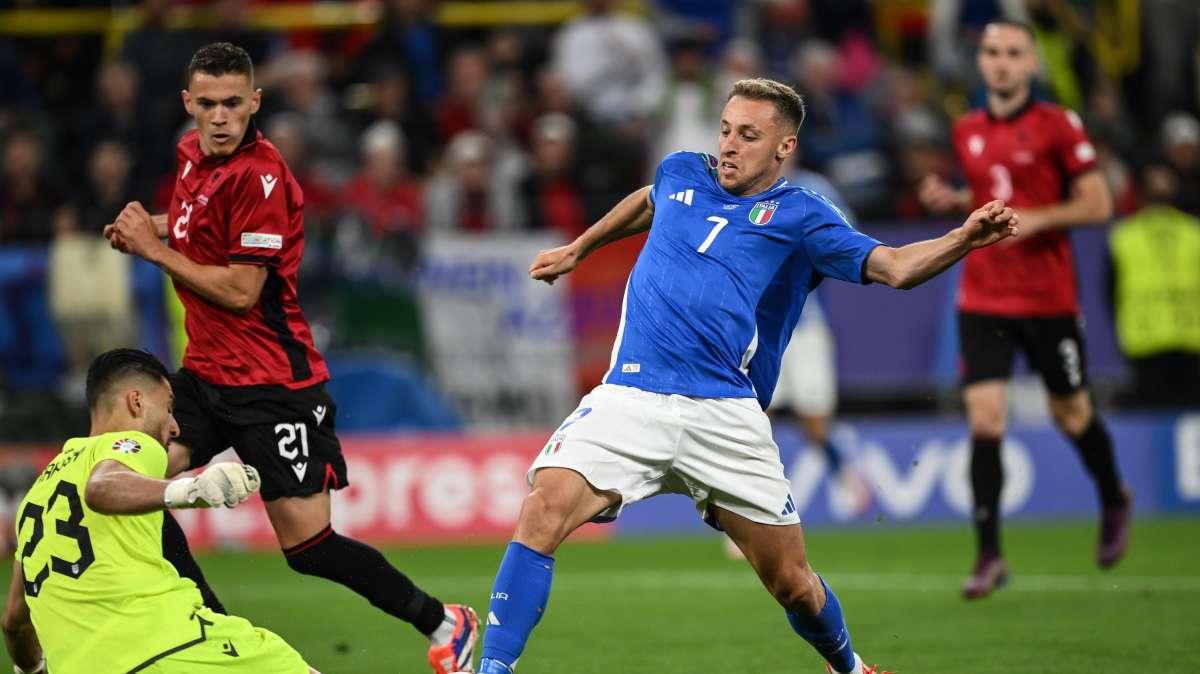 EURO 2024, Italia vince la prima. Nel finale, spazio per Retegui