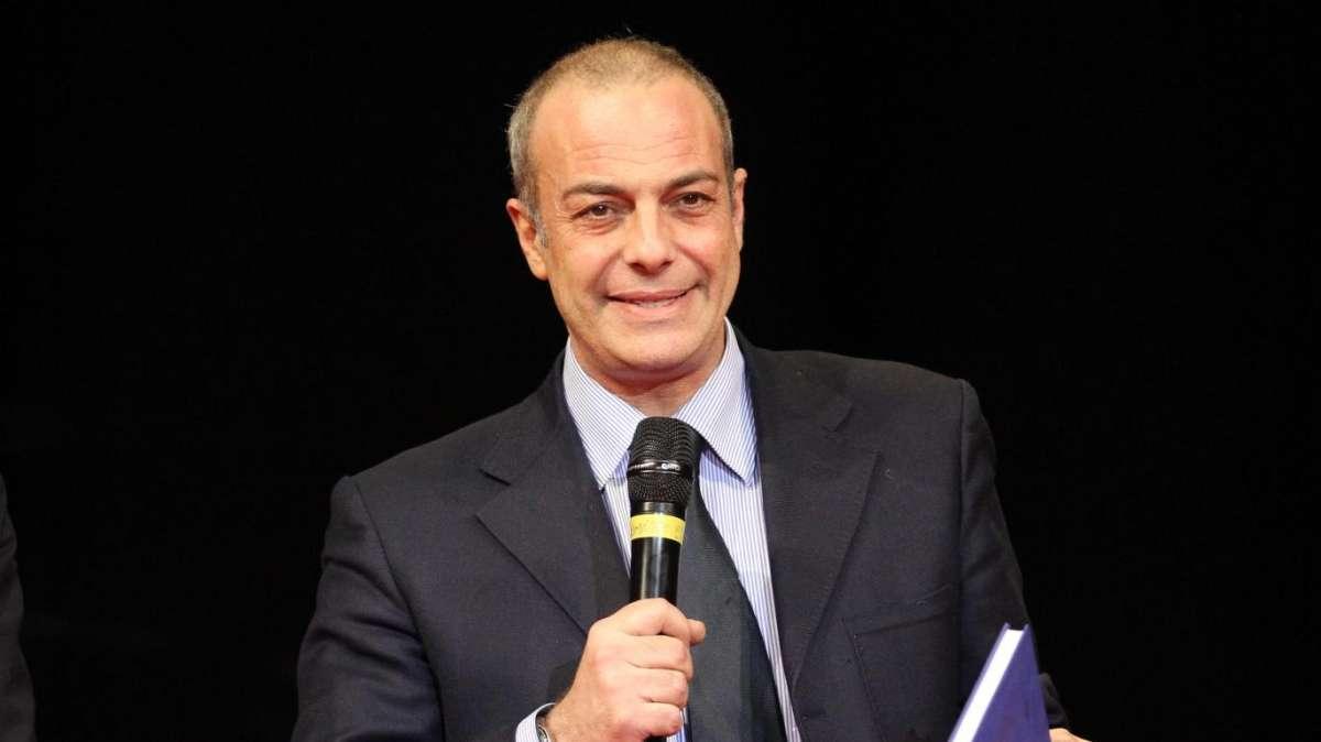 FAILLA A FV, Mercato scarso, viola mediocri