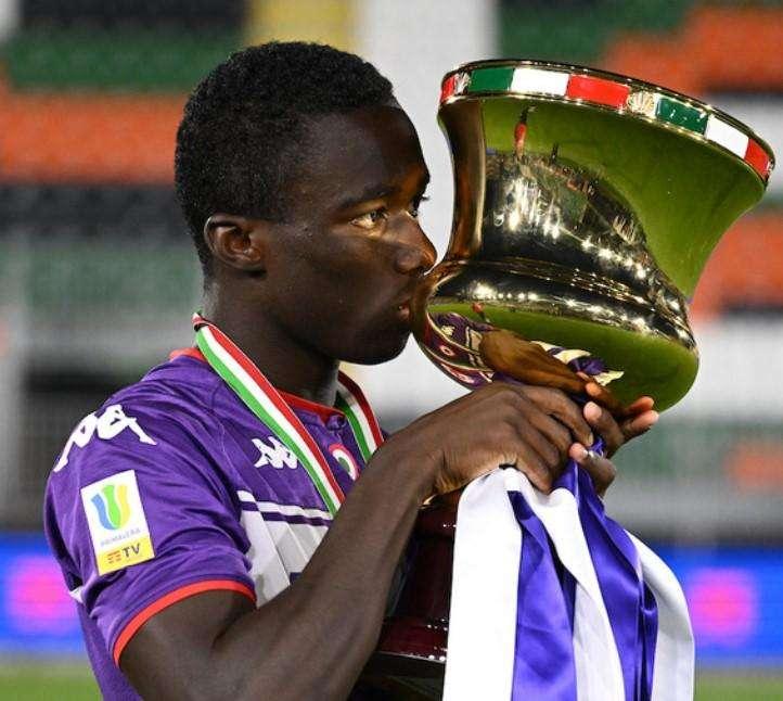 KAYODE, Per il terzino viola primo contratto da pro