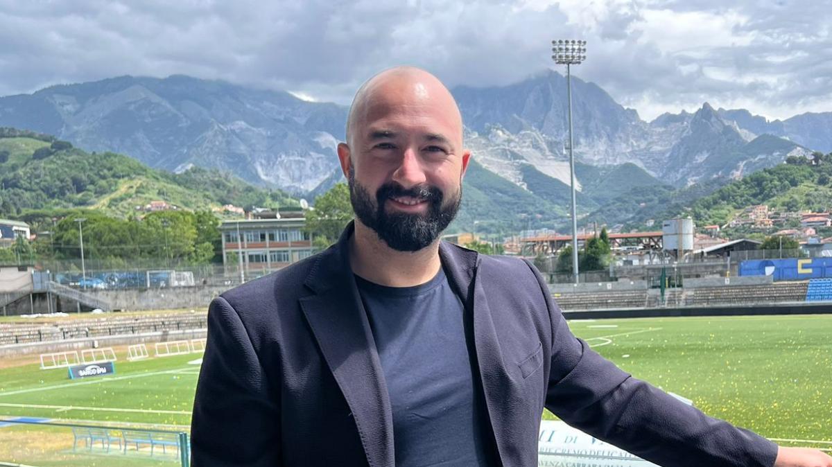 Grosso-Fiorentina: volano gli stracci. Il tecnico faccia un passo indietro per non peggiorare la sua reputazione. Paratici e la scelta Vanoli: il dietrofront ha poco senso. Dopo la salvezza servirà un altro "miracolo"