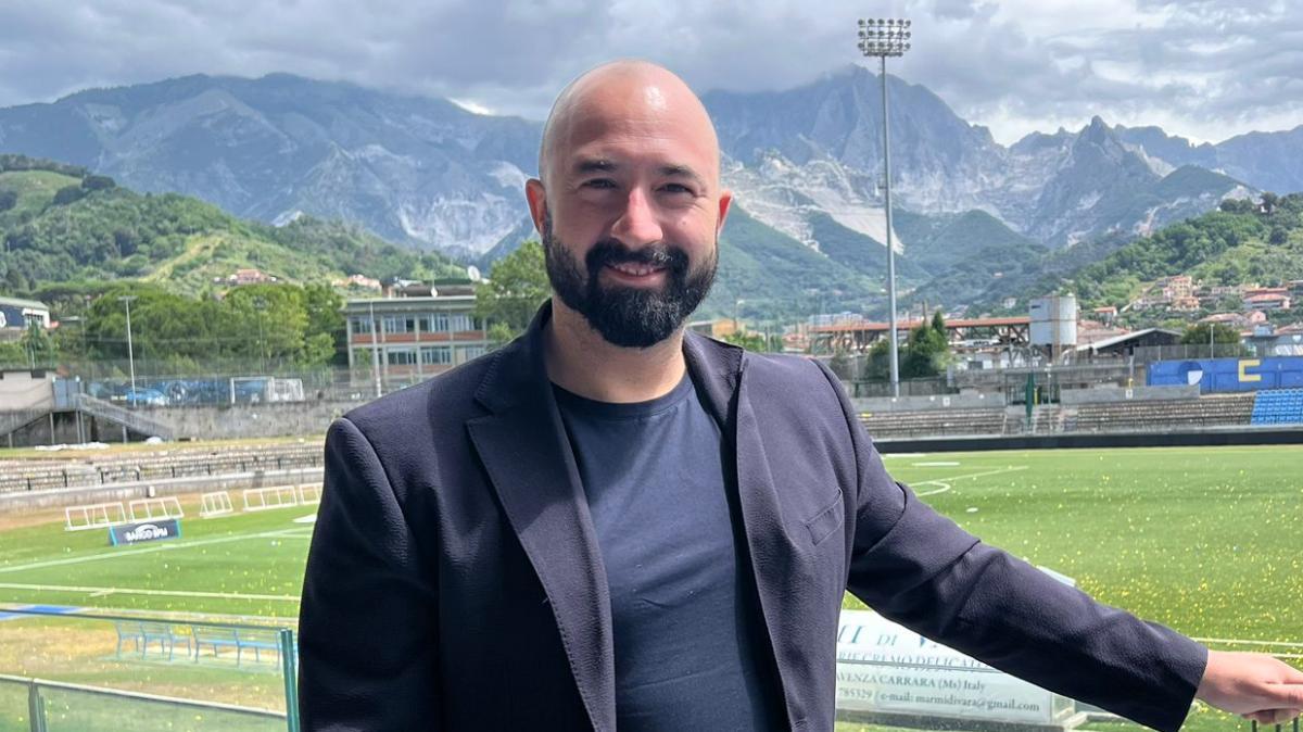 Il mercato che non ti aspetti: 34 milioni già investiti e una doppia strategia possibile. Rilancio di Commisso o cessioni "dolorose"? Paratici sta costruendo la sua Fiorentina con intelligenza: caccia agli esterni, ne servono almeno tre