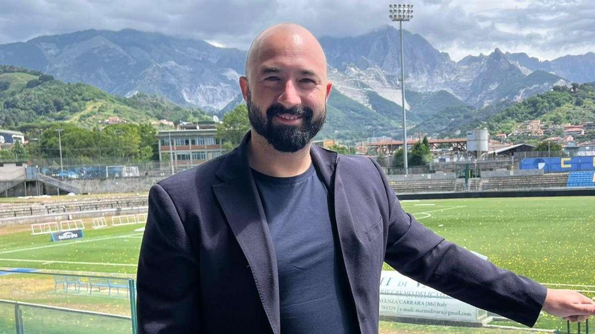 La rivoluzione per la salvezza è già in clamoroso ritardo. Paratici tratta con il Tottenham ma serve tempo: e il suo arrivo potrebbe slittare ancora. Ferrari continuerà a essere l'unico tramite con Commisso e non ha mai pensato alle dimissioni
