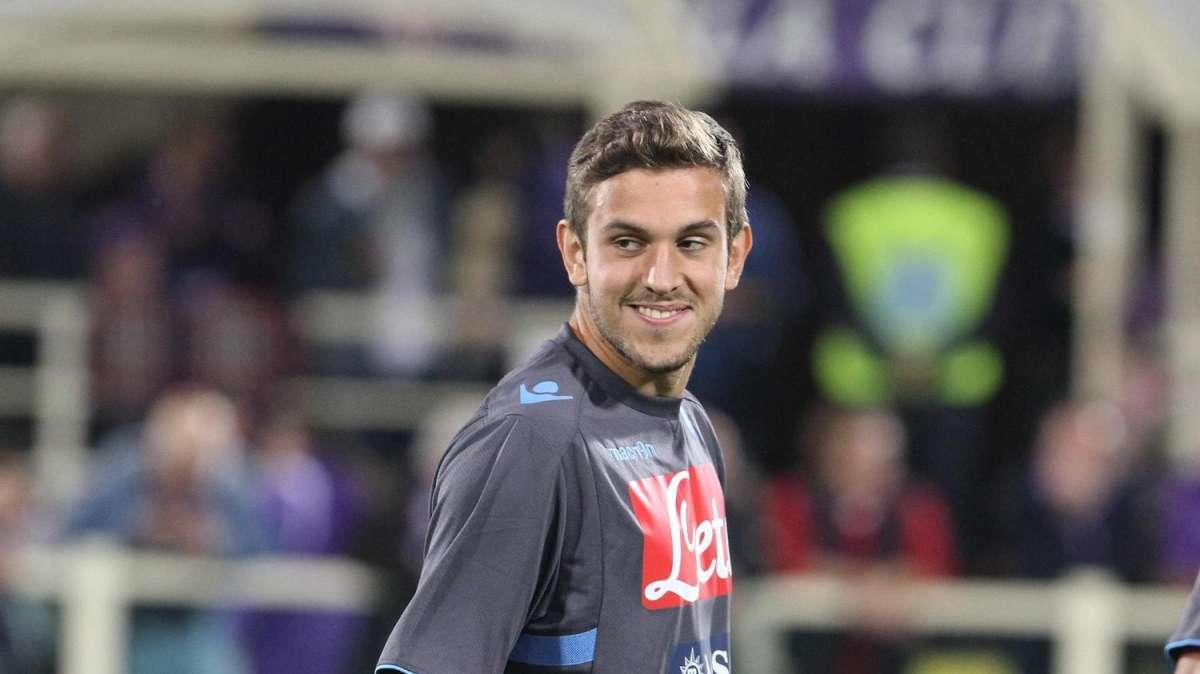 UVINI, Lo spogliatoio del Napoli non è diviso