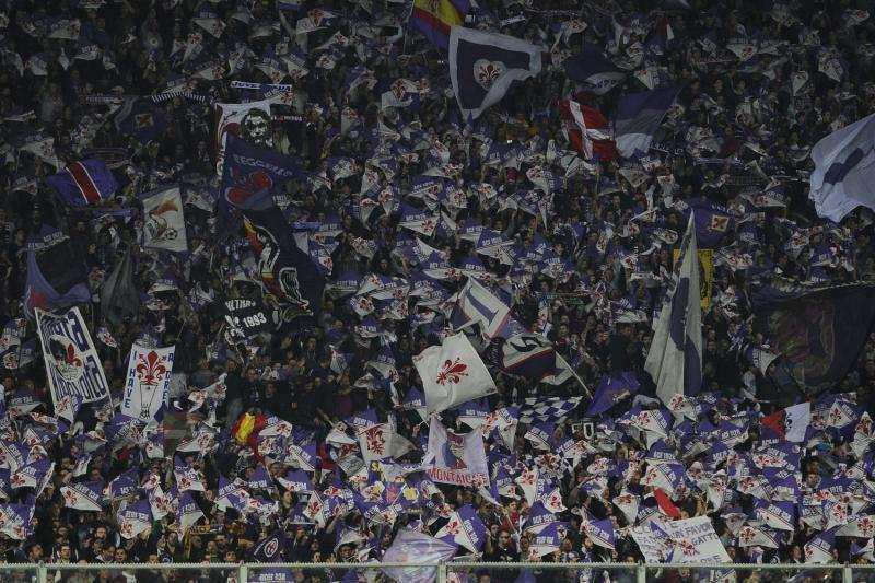 FRANCHI, Al 45' piovono solo fischi dagli spalti