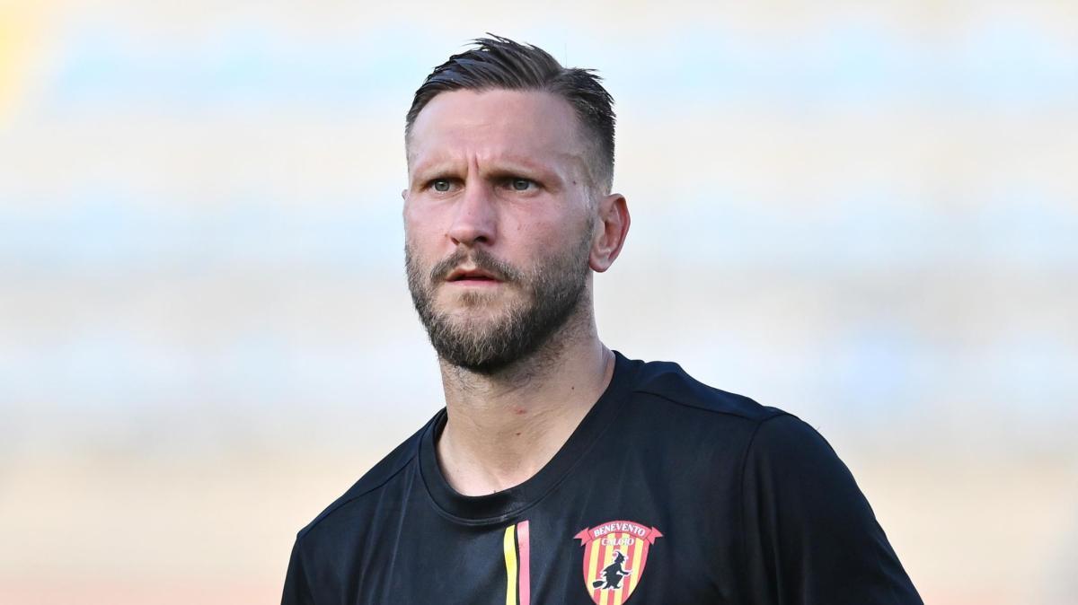 Sarà il Benevento l'avversario della Fiorentina venerdì, battuto il Ravenna 5-3