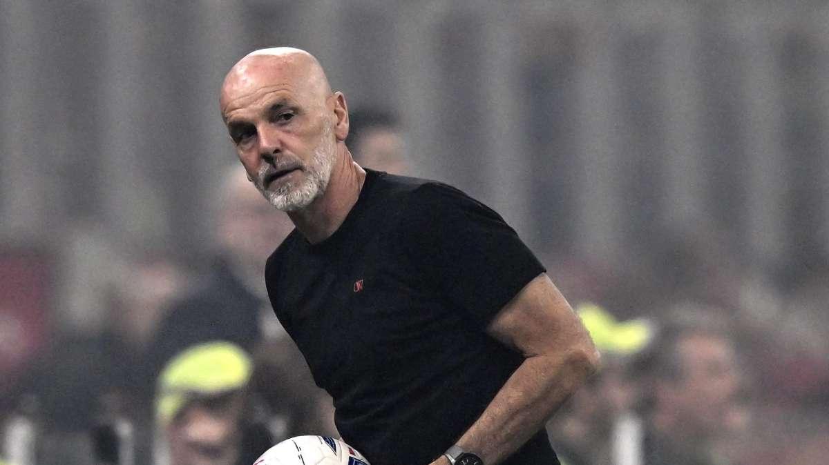 Pioli e il 3-5-2 d’inizio stagione. La Nazione: "C'è già una squadra fatta"