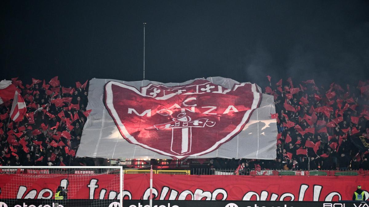 Né Fiorentina né Napoli, Zeballos lascia il Boca Juniors e passa al Monza