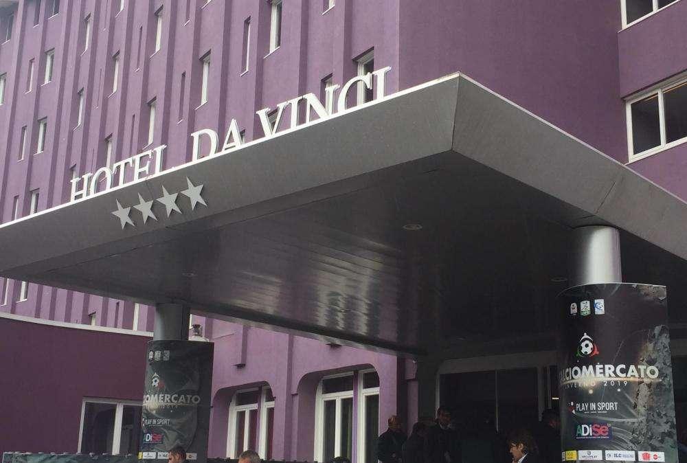 FOTO FV, Ecco l'hotel delle trattative. C'è Corvino