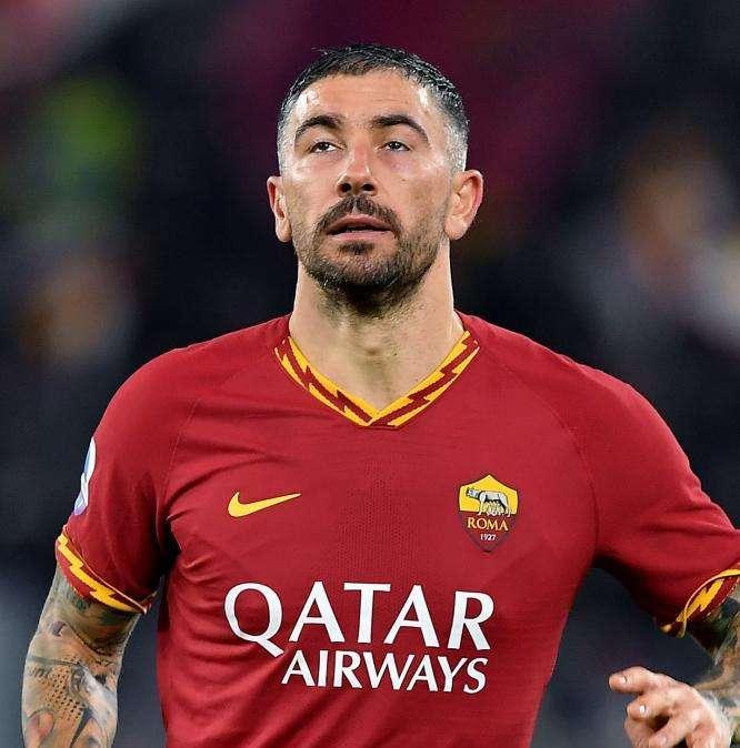 FIO-ROM 0-2, Bis ospite con Kolarov su punizione