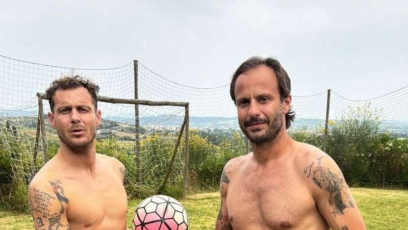 VIDEO, Domenica di rimpatriata viola a casa Dainelli