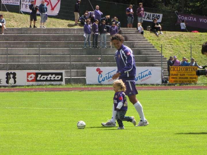 I GIOCATORI VIOLA SI STANNO RILASSANDO... LA VERSILIA è GETTONATISSIMA!!!