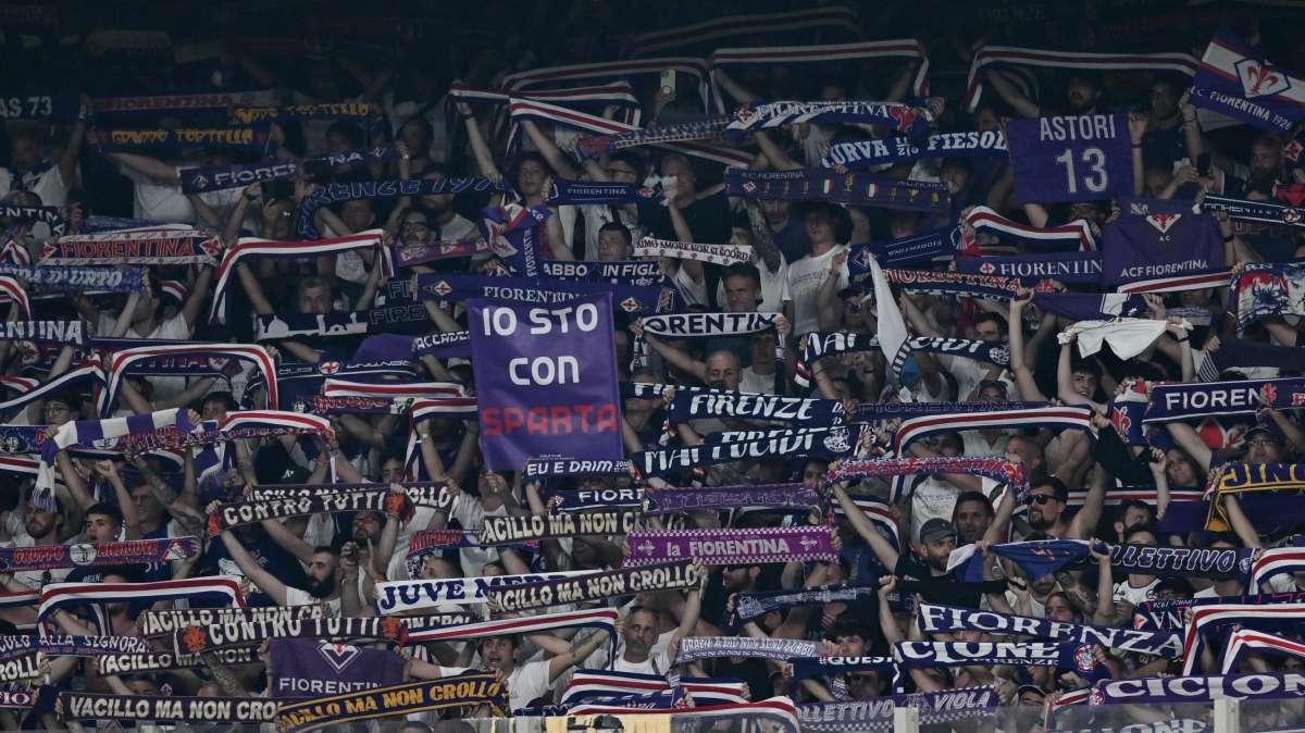 FIO-MON, Alcuni scontri tra tifosi prima dell'amichevole
