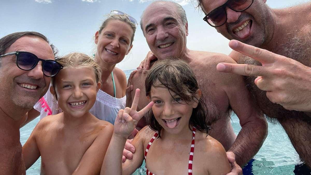 FOTO-VIDEO FV, LA GIORNATA DI COMMISSO IN CALABRIA TRA PARENTI E TIFOSI VIOLA