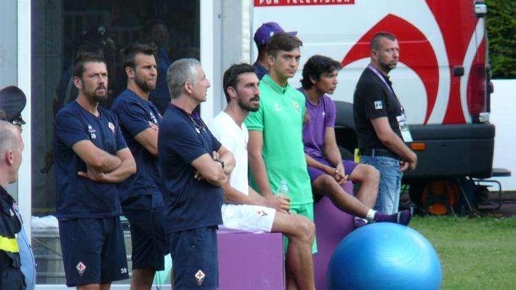 FOTO FV, Pestone sul piede destro per Astori