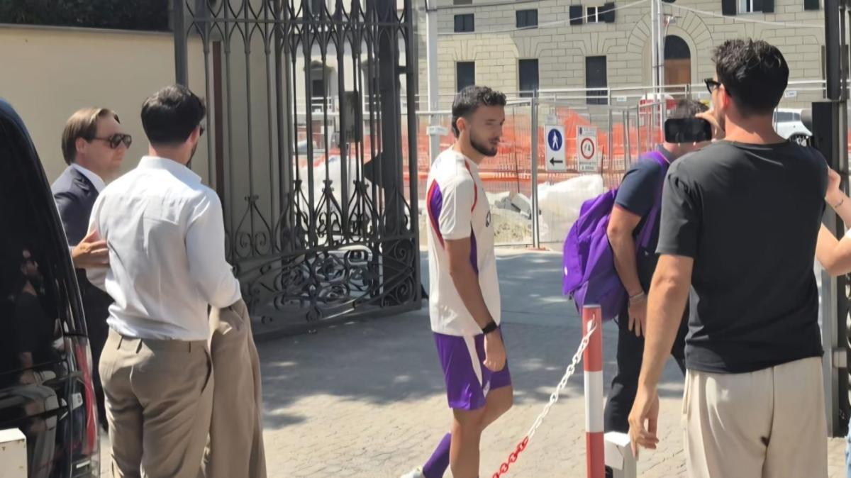 Il messaggio di Joao Mario ai tifosi viola: "Contento di essere qui, forza Viola"