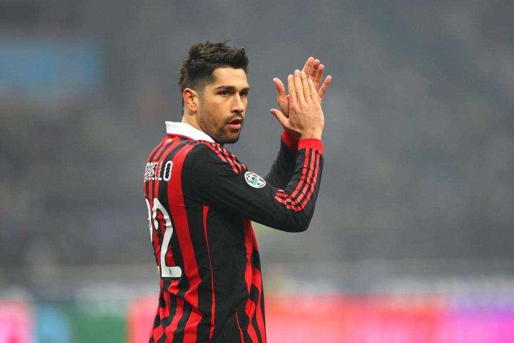 QUI MILAN, Borriello in gruppo, Pato a parte