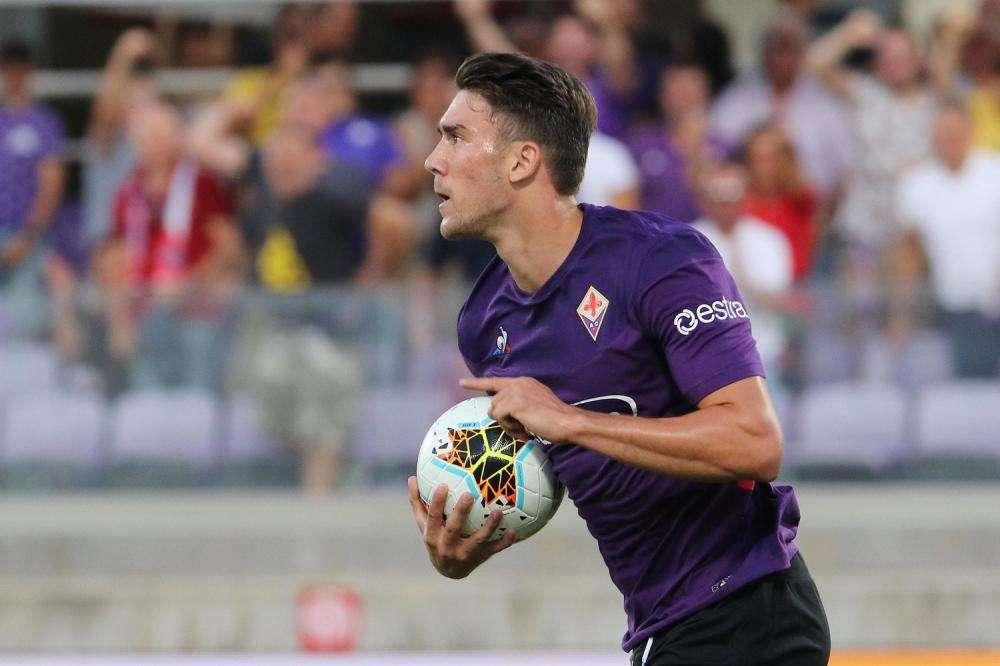 AG. VLAHOVIC A FV, SI VEDE IN VIOLA PER 10 ANNI. IL RINNOVO...