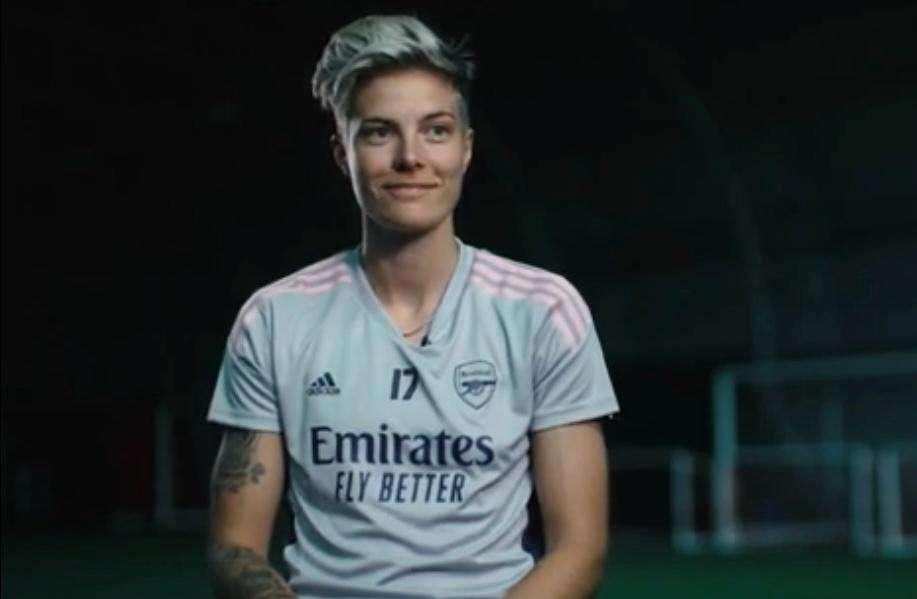 Focus su Lina Hurtig. Ecco chi è il nuovo attaccante della squadra femminile