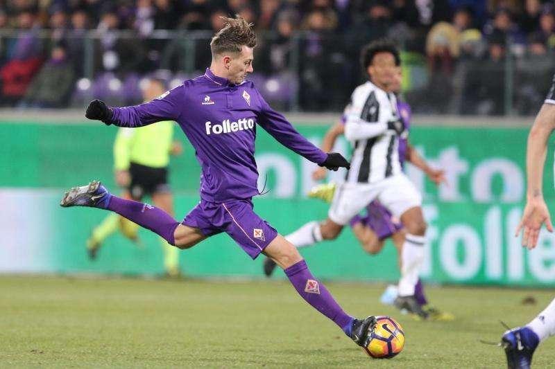 FOTO, Berna posa con l'uovo di Pasqua dell'ANT