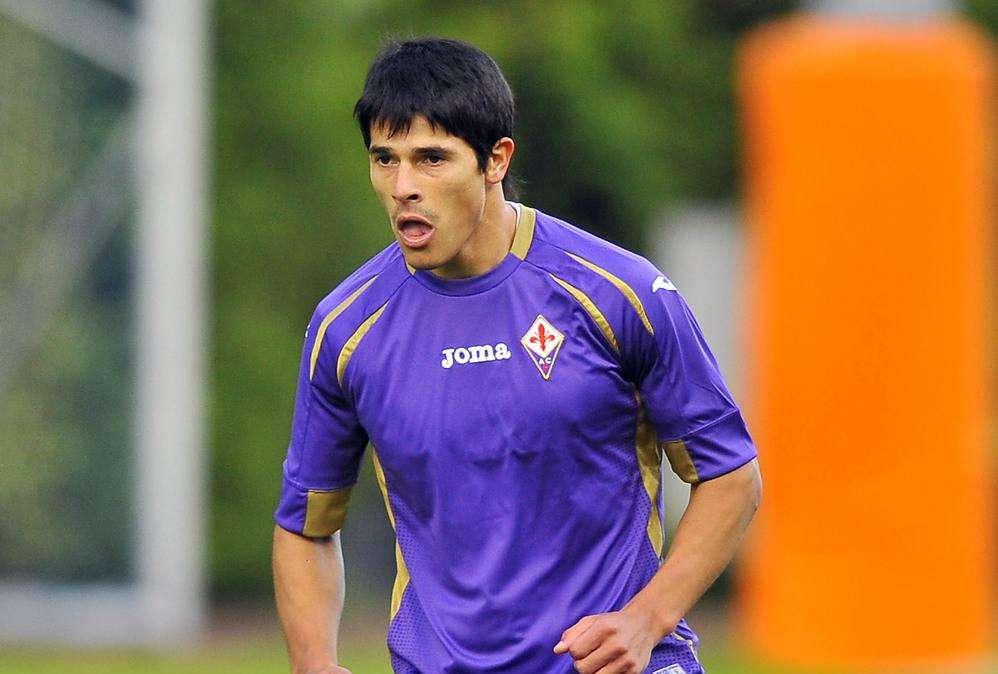 RONCAGLIA, Nessun contatto tra l'agente e il Genoa. I viola...