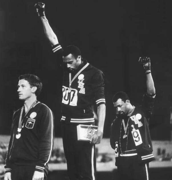 "Non so se conoscete la storia di Tommie Smith". Galloppa e quel video virale: l'esempio per la Fiorentina