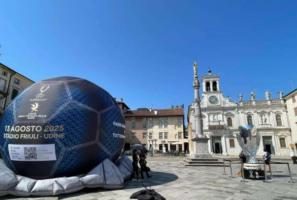 Supercoppa Uefa: aperto Fan festival, Udine pronta per la festa