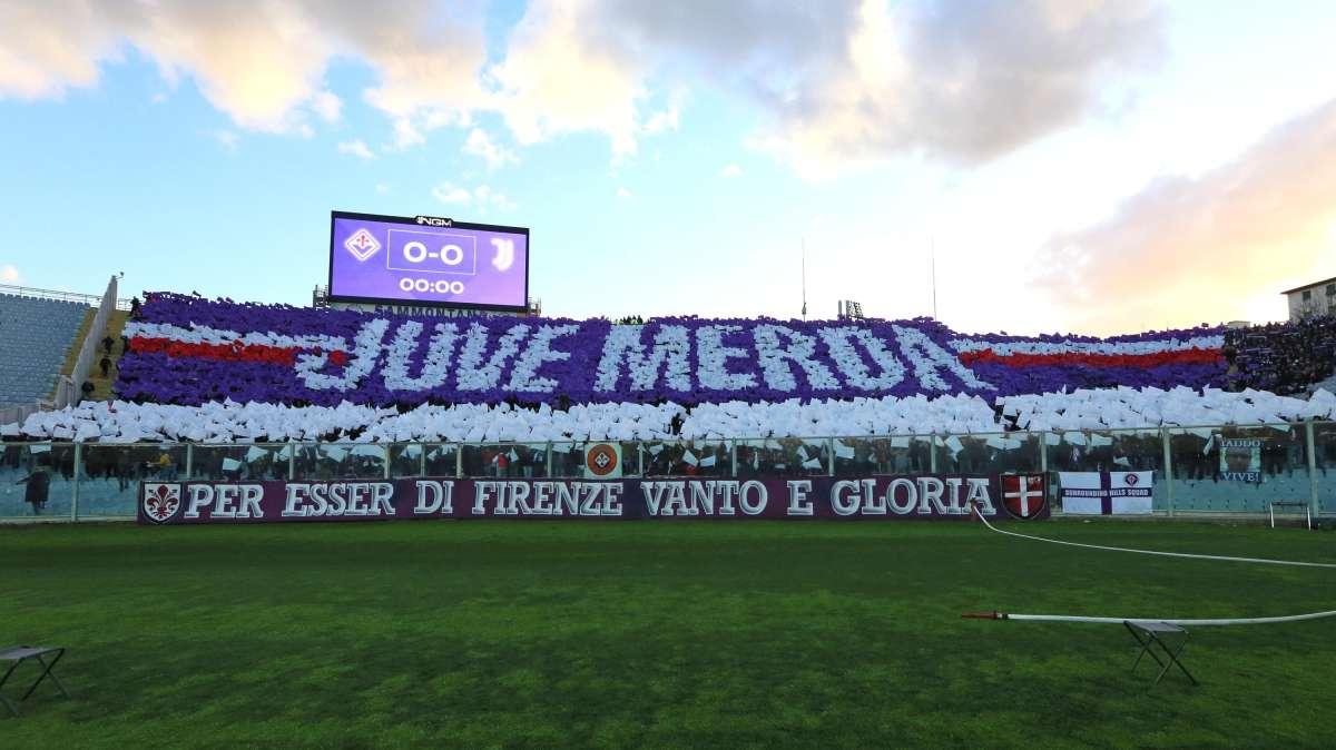 Striscione in Fiorentina-Juve, ricorso parzialmente accolto: il club pagherà la metà