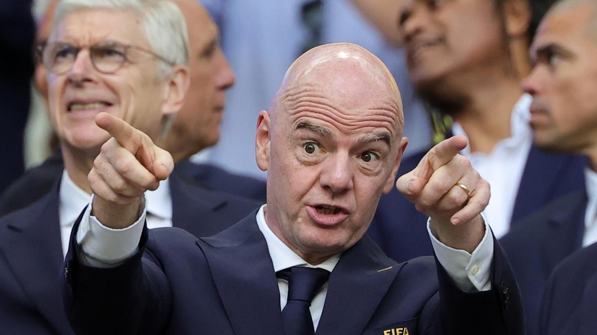 Mondiali: Infantino onnipresente, ha volato per 93.000 chilometri