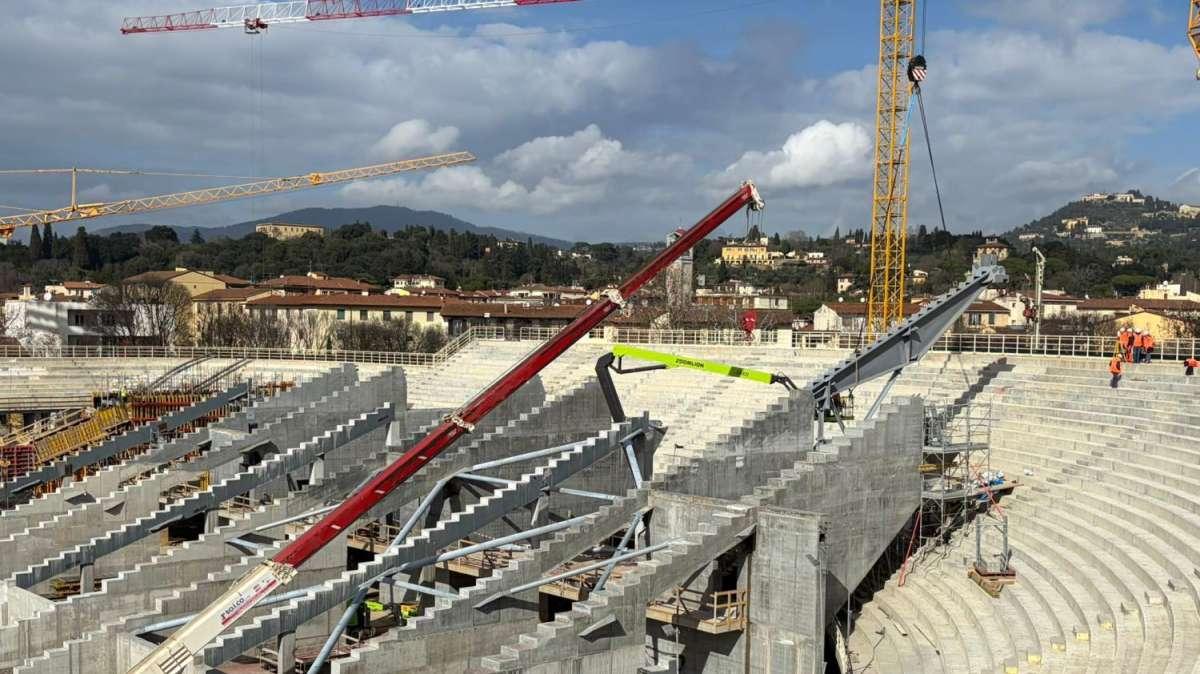 Stop alla maxi trave per la Curva Fiesole. La Nazione: "Ecco cos'è successo"