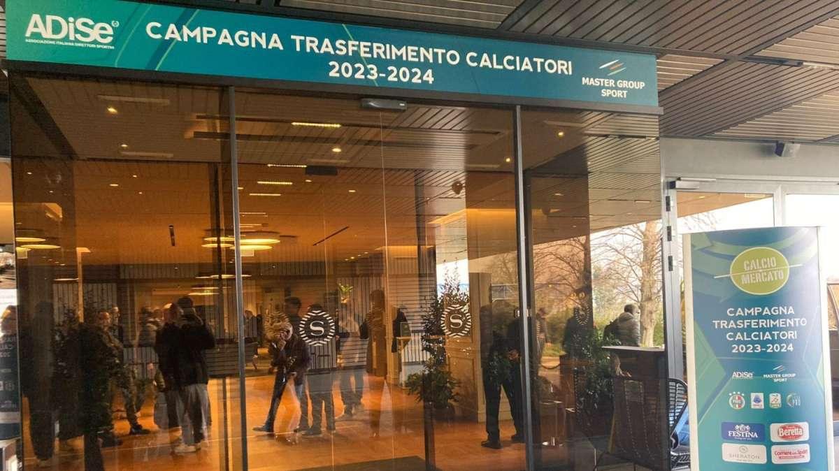 MERCATO, Rivivi il penultimo giorno tra entrate e uscite