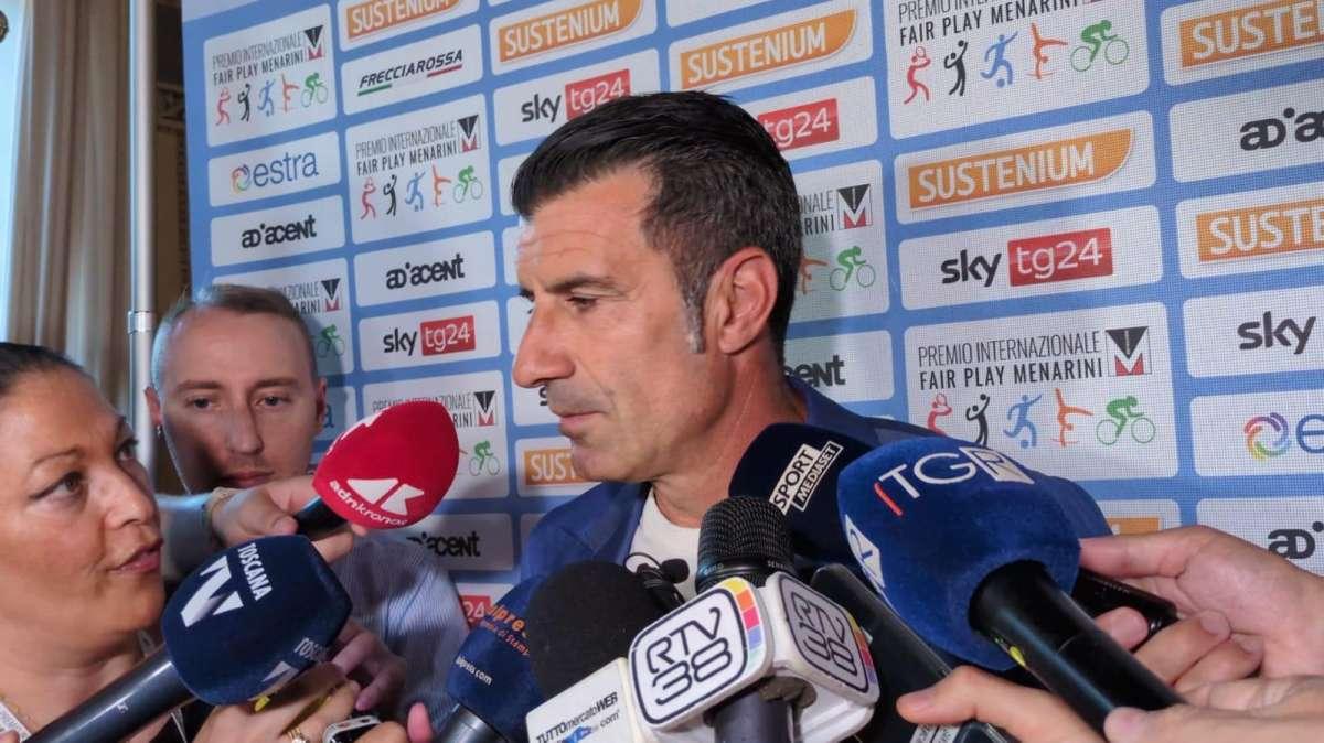 Figo a Firenze commenta la scomparsa di Diogo Jota:"Una giornata nera per il calcio"